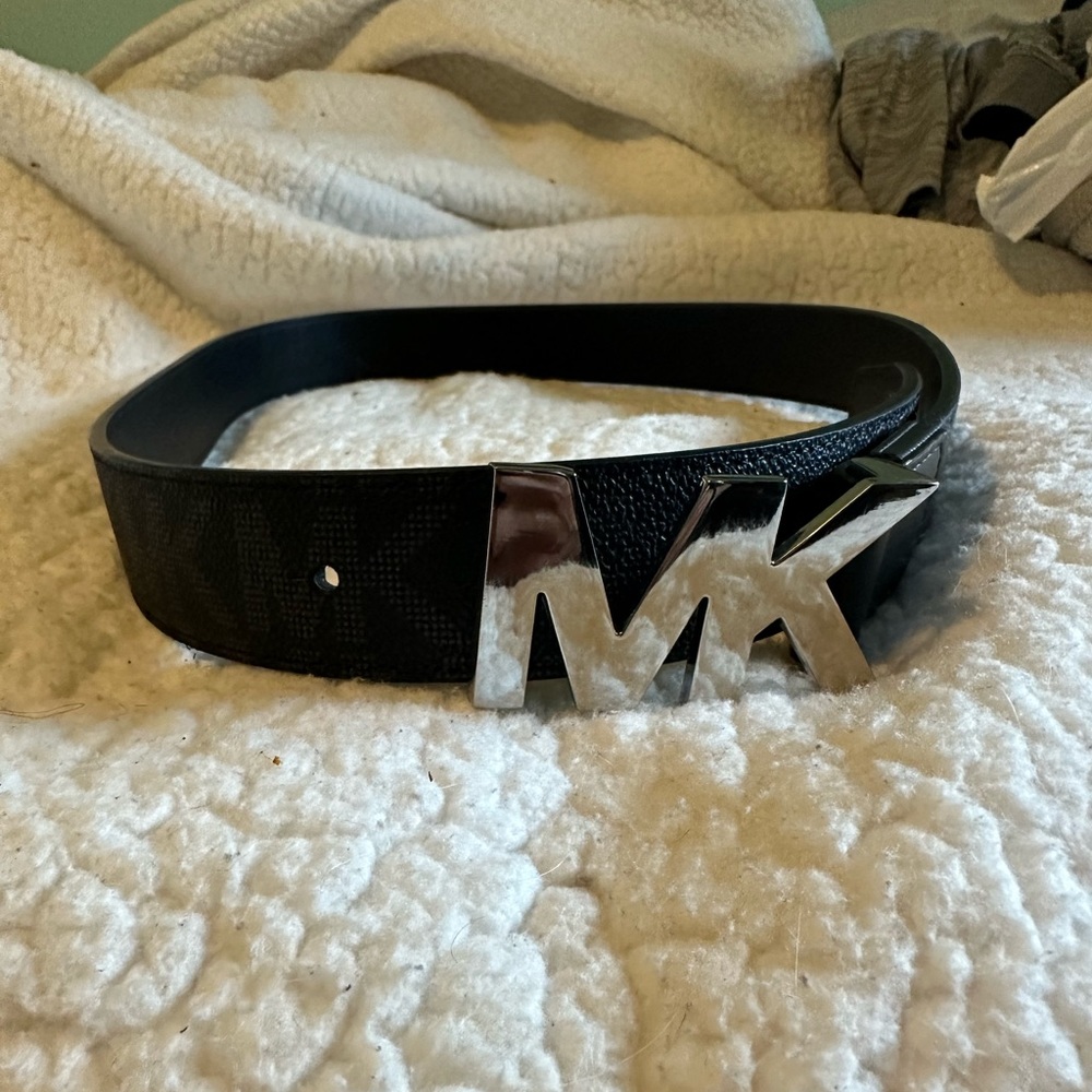 MK belt